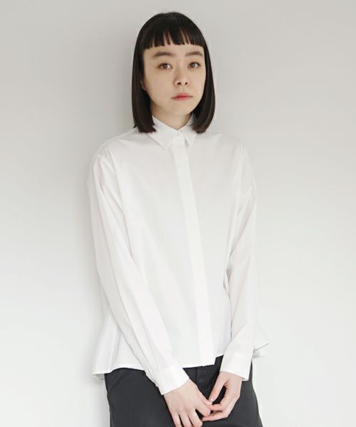 Mochi.モチ.tucked shirt [white]
