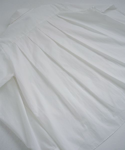 Mochi.モチ.tucked shirt [white]