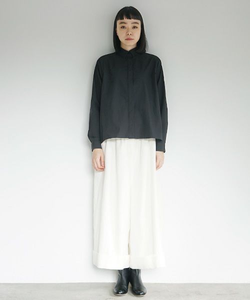 Mochi.モチ.tucked shirt [black]