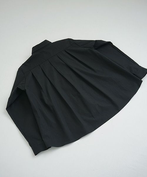 Mochi.モチ.tucked shirt [black]