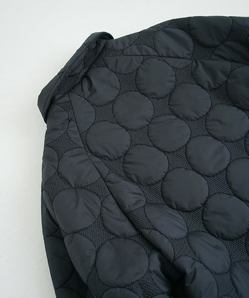 Mochi.モチ.quilted coat [black]