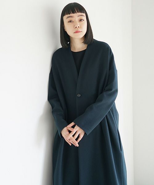 Mochi.モチ.v-neck no collar coat