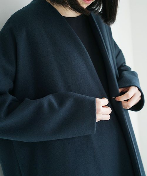 Mochi.モチ.v-neck no collar coat