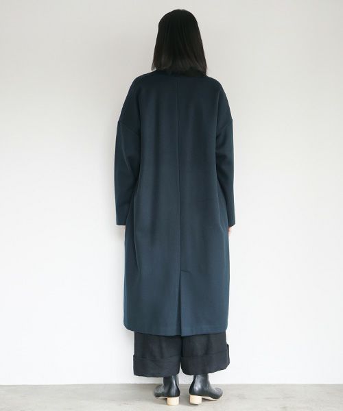 Mochi.モチ.v-neck no collar coat