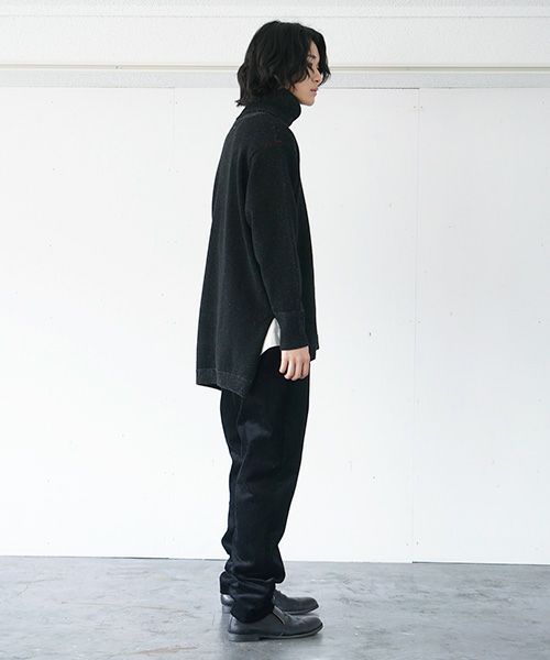 suzuki takayuki.スズキタカユキ.turtle-neck pullpver[A212-05/black]