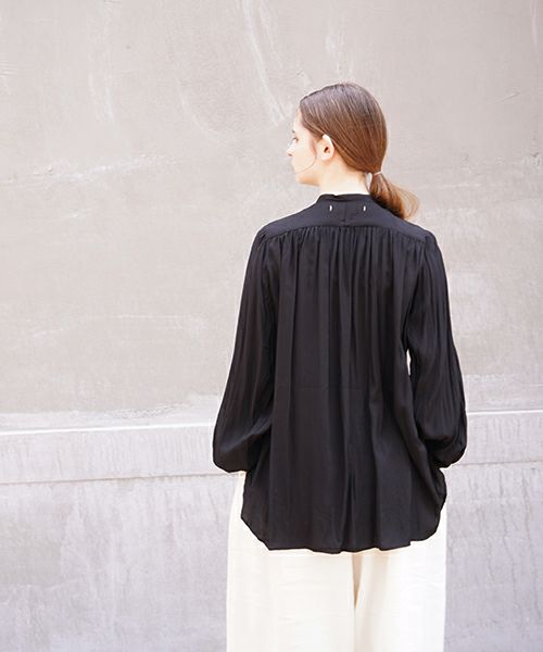 suzuki takayuki.スズキタカユキ.balloon-sleeve blouse[A211-04/black]