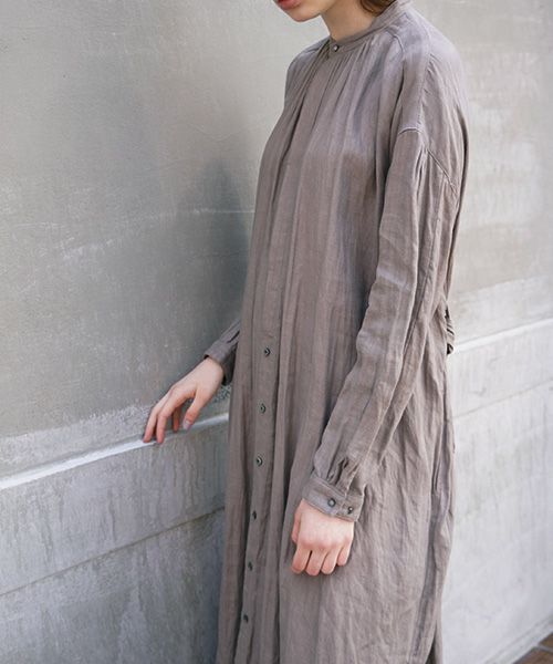 suzuki takayuki.スズキタカユキ.shirt dress[A211-13/nude,grey]