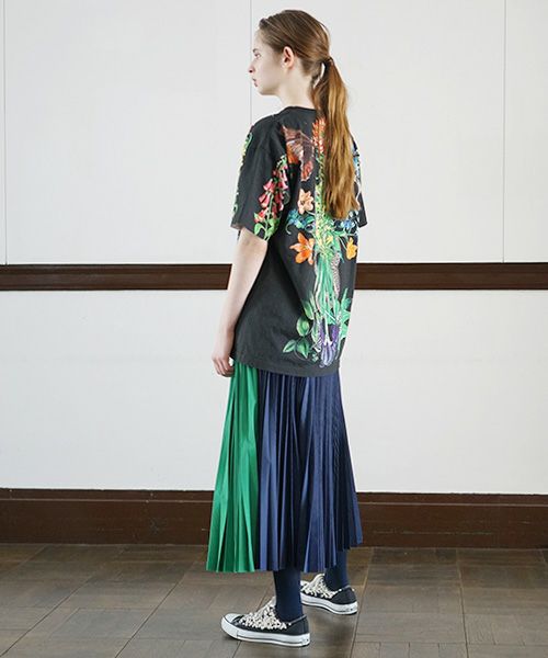 AHCAHCUM.あちゃちゅむ.お花の体Tシャツ[01-203-1501/black]