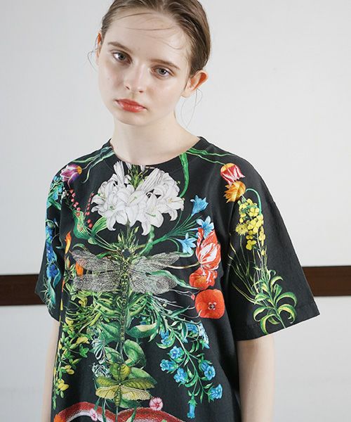 AHCAHCUM.あちゃちゅむ.お花の体Tシャツ[01-203-1501/black]