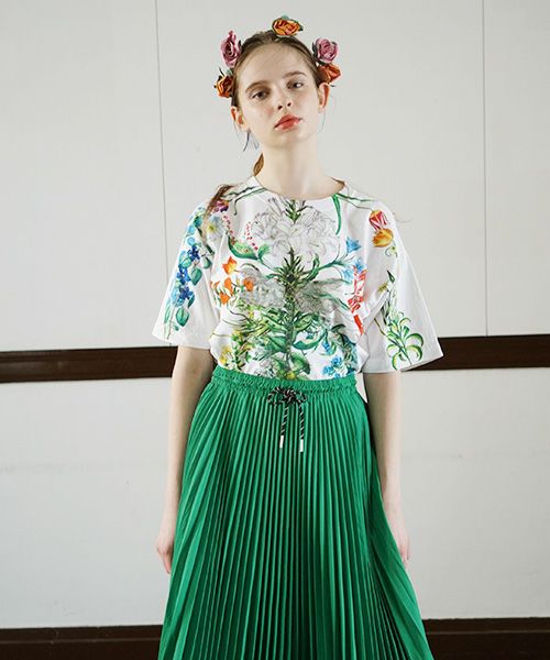 AHCAHCUM.あちゃちゅむ.お花の体Tシャツ[01-203-1501/ｍulti]