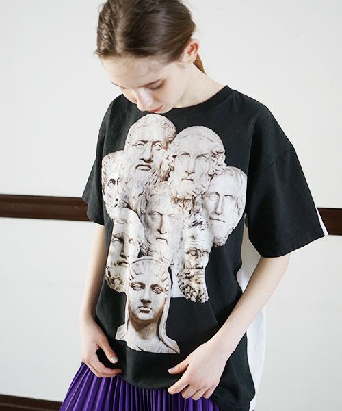 AHCAHCUM.あちゃちゅむ.偉人Tシャツ[01-203-1503]