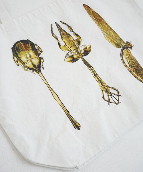 AHCAHCUM.あちゃちゅむ.昆虫図鑑トート[01-203-4502]