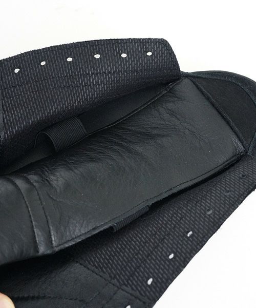 P.N.E.shoes　PNE-E-01 / BLACK