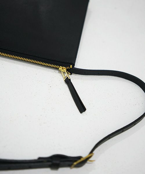 nejicommu.ネジコミュ.MATTER MULTI CASE L [BLACK]