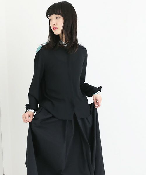 ohta オオタ.black blouse [st-45B].2020AW