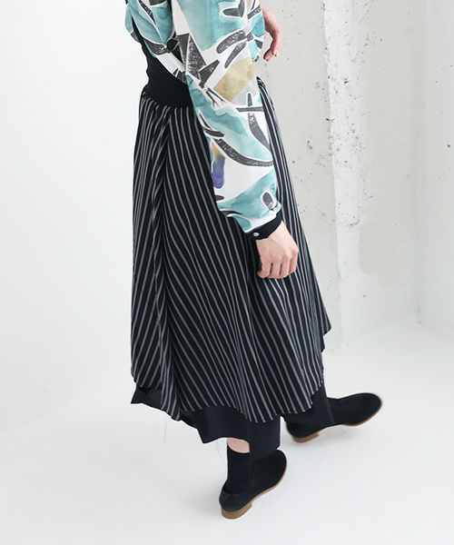 ohta オオタ.black lib reversible skirt [sk-11B]