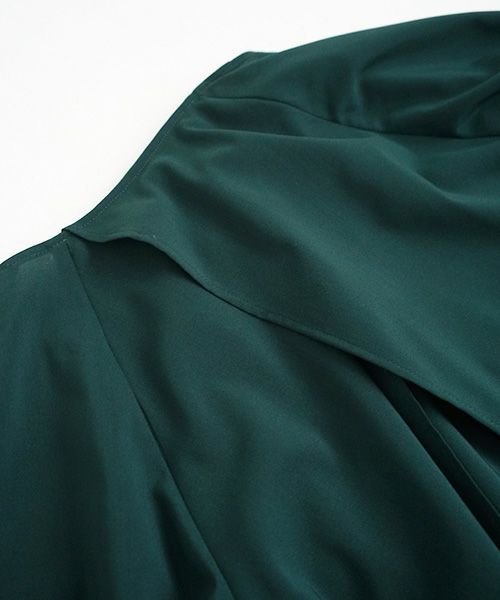 JUN OKAMOTO ジュンオカモト .深い森の奥に住む魔女みたいなワンピース[RO-33222・GREEN]