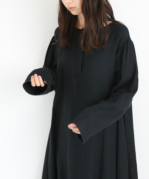Mochi / home&miles.モチ / ホーム＆マイルズ.cotton linen one piece [black]