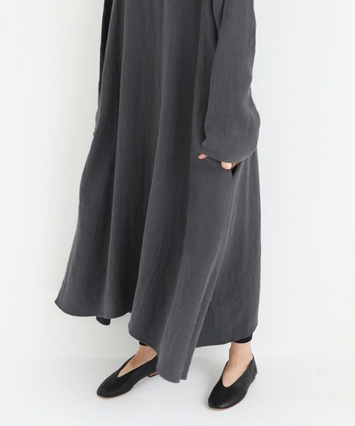 Mochi / home&miles.モチ / ホーム＆マイルズ.cotton linen one piece [charcoal grey]