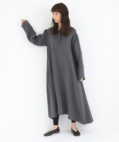 Mochi / home&miles.モチ / ホーム＆マイルズ.cotton linen one piece [charcoal grey]