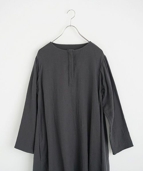 Mochi / home&miles.モチ / ホーム＆マイルズ.cotton linen one piece [charcoal grey]