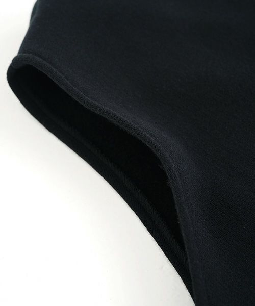 Mochi / home&miles.モチ / ホーム＆マイルズ.v-neck one piece [black]