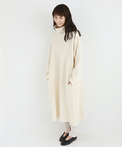 Mochi / home&miles.モチ / ホーム＆マイルズ.sweat one piece [off white]_