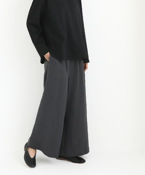 Mochi / home&miles.モチ / ホーム＆マイルズ.wide pants [dark grey・]