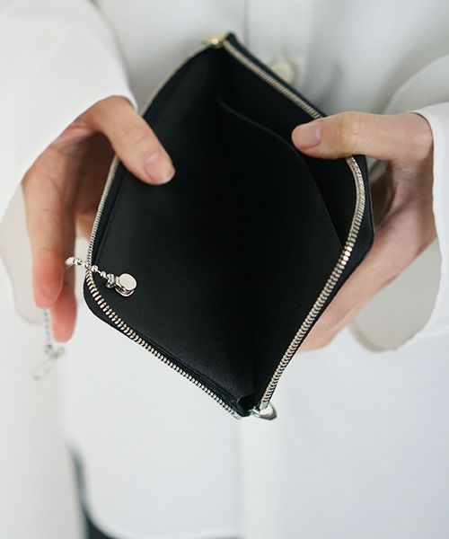 EDROBERTJUDSON.エドロバートジャドソン.MAGIC PURSE_L[B01R WL-48 / 05.BLACK]