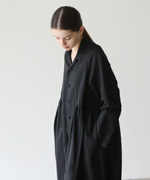 Mochi / DRESSING .coat dress[black]