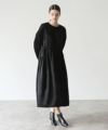 Mochi / DRESSING .silk cotton gather dress [black]