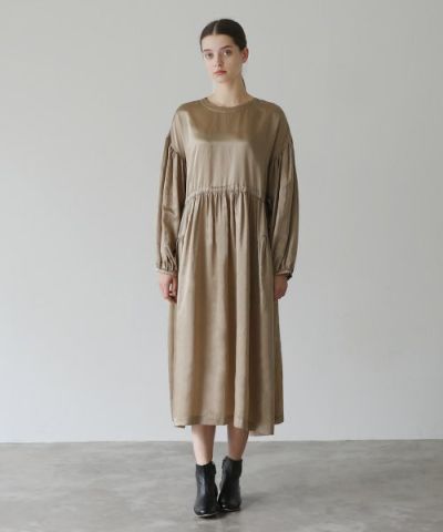 Mochi / DRESSING .silk cotton gather dress [brown beige]