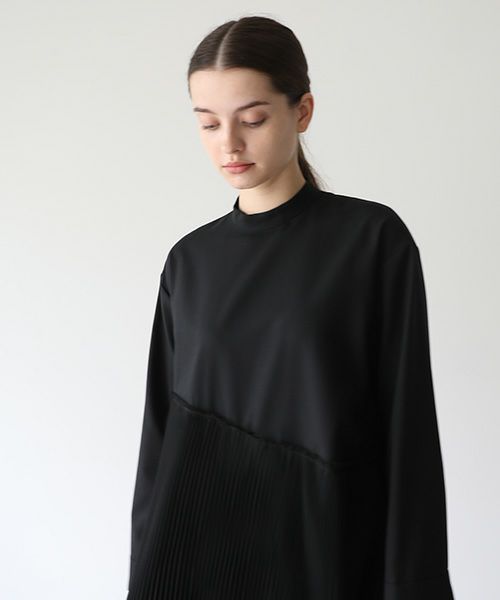 Mochi / DRESSING .organdy pleated dress [black]