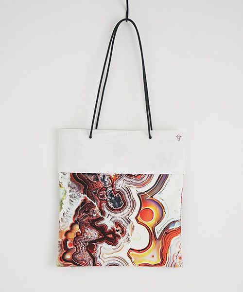 KAGARI YUSUKE.壁布トート・2020[メノウ]