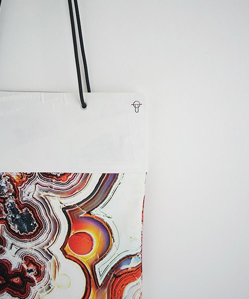 KAGARI YUSUKE.壁布トート・2020[メノウ]