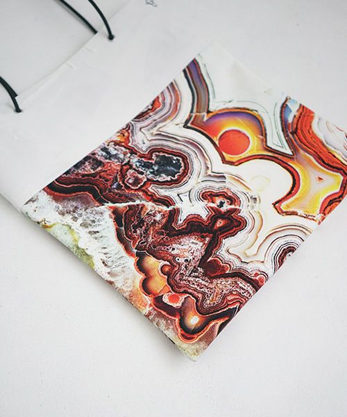 KAGARI YUSUKE.壁布トート・2020[メノウ]