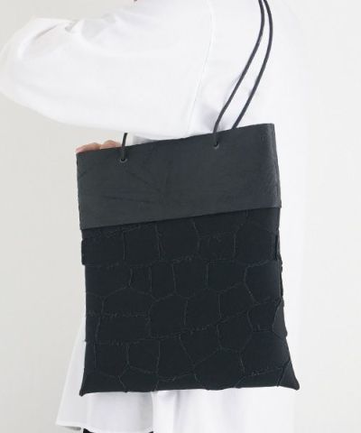 KAGARI YUSUKE.壁布トート・2020[トンボ/bk]