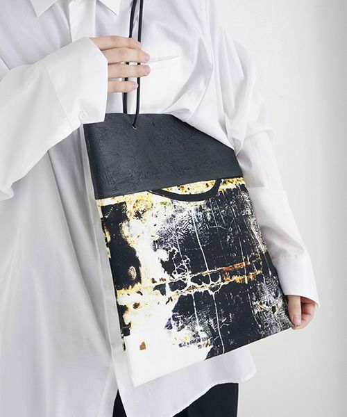 KAGARI YUSUKE.壁布トート・2020[ユシマ]