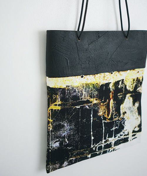 KAGARI YUSUKE.壁布トート・2020[ユシマ]