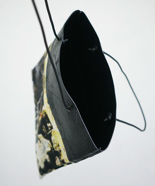 KAGARI YUSUKE.壁布トート・2020[ユシマ]