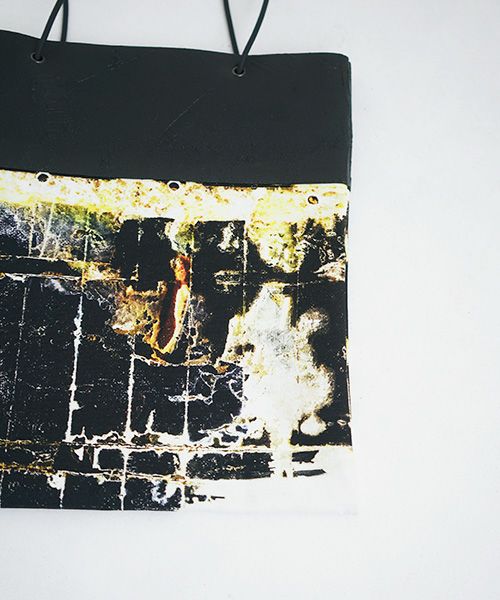 KAGARI YUSUKE.壁布トート・2020[ユシマ]