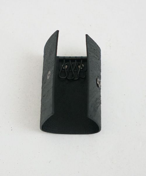 KAGARI YUSUKE.シンプルキーケース[k-06-bk]