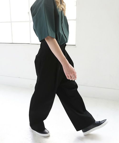 STUDIONICHOLSON スタジオニコルソン.VOLUME PLEAT PANTS[SNM-351/BLACK]