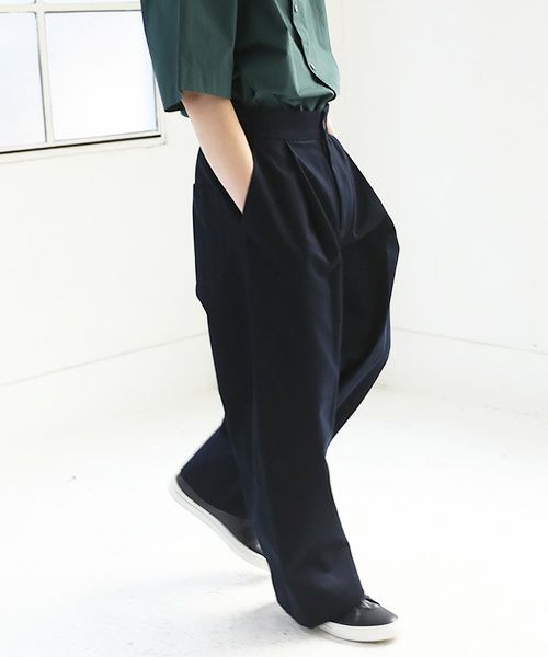 STUDIONICHOLSON スタジオニコルソン.VOLUME PLEAT PANTS[SNM-351/DARK NAVY]