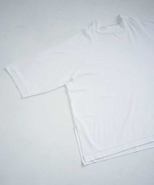 VUy.ヴウワイ.highneck knit vuy-s12-k01[WHITE]