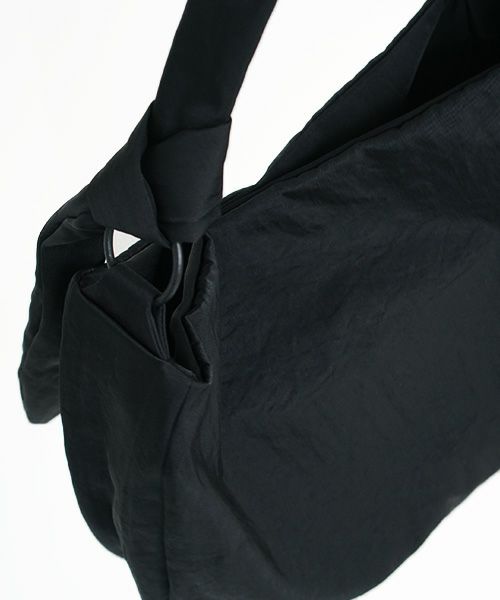 VU PRODUCT.ヴウプロダクト.vu-product-B02[BLACK].sash bag