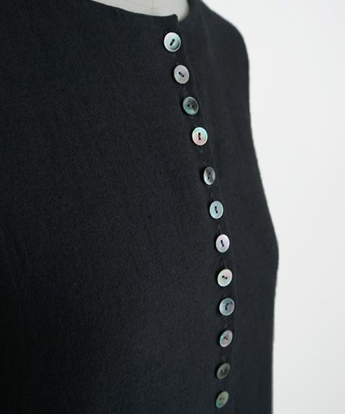 Mochi.モチ.button dress [ms21-op-04/sumi/・2]