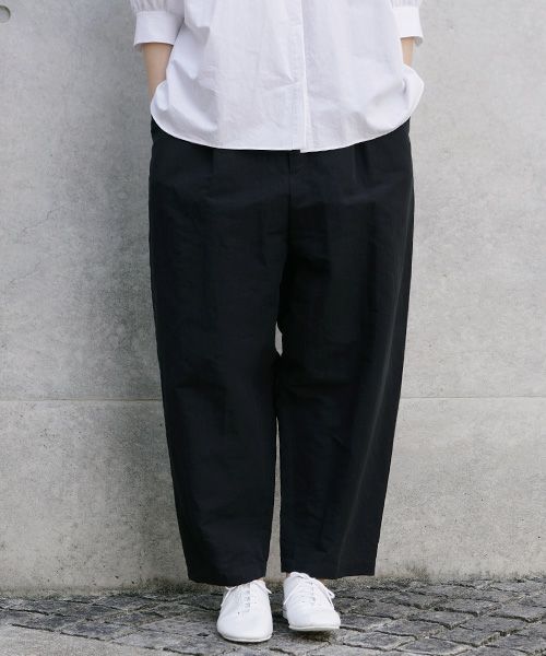 Mochi.モチ.wide tapered pants. [ms21-p-01/black]