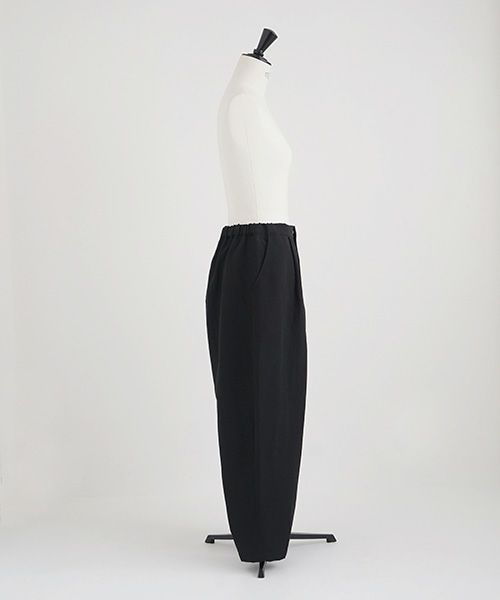 Mochi.モチ.wide tapered pants. [ms21-p-01/black]