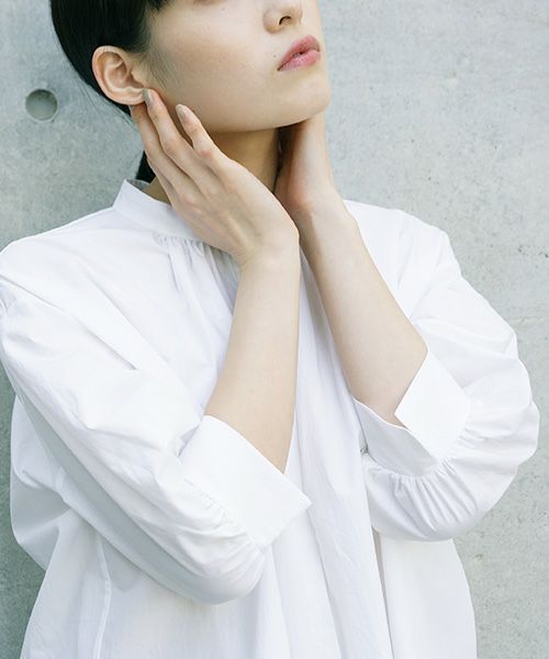 Mochi.モチ.gather blouse[ms21-b-01/white]